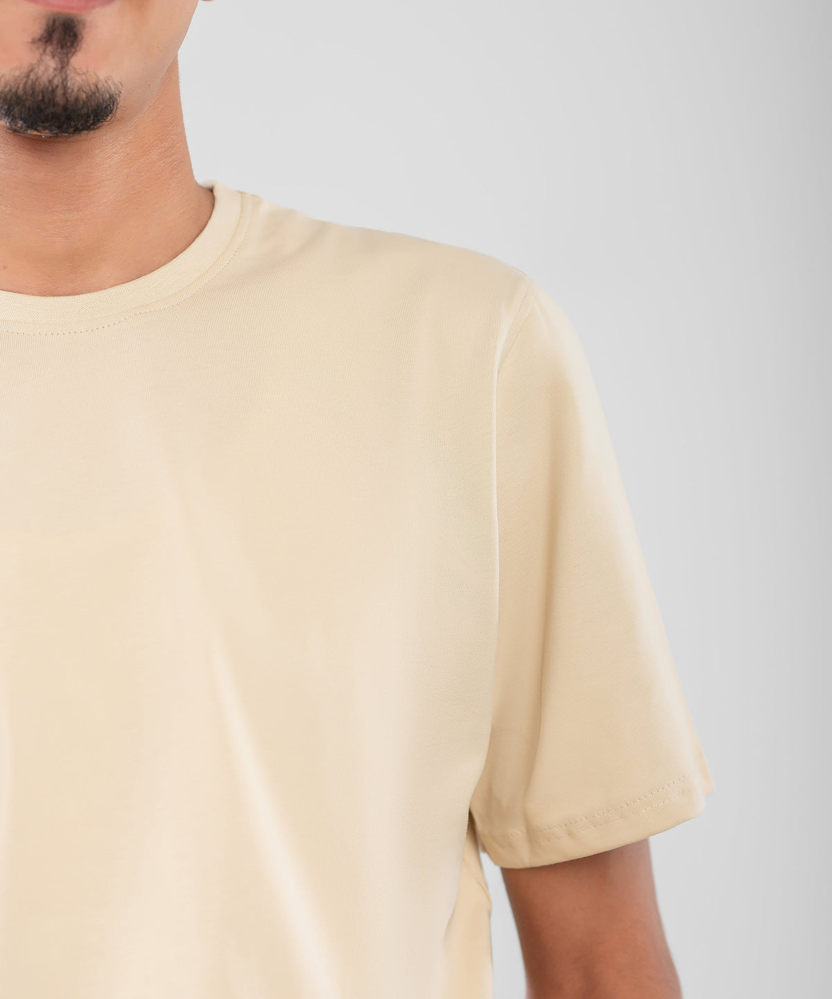 Beige Tshirt